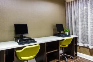 Ramada By Wyndham Jacksons Point,Georgina>>Barrie,4 star