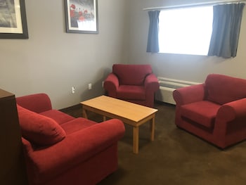 Ramada By Wyndham Jacksons Point,Georgina>>Barrie,3.5 star