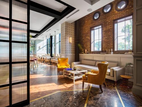 the broadview hotel