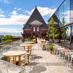 The Broadview Hotel,Markham>>East York,4 star
