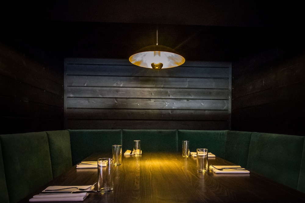 eleven revelstoke lodge