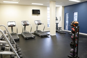 hampton inn and suites by hilton quebec city levis