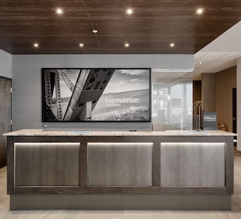 hampton inn and suites by hilton quebec city levis