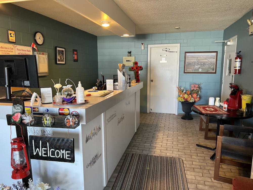 earlton motel