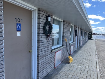 Earlton Motel,Earlton>>Armstrong,3 star