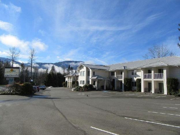 lake cowichan lodge