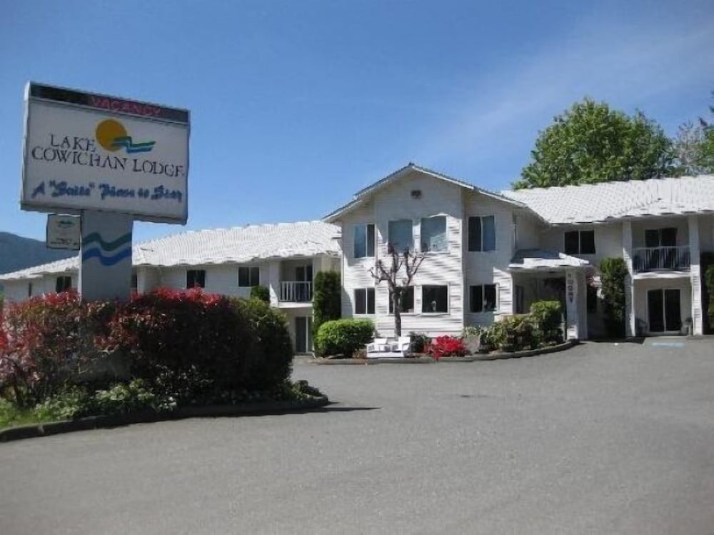 lake cowichan lodge