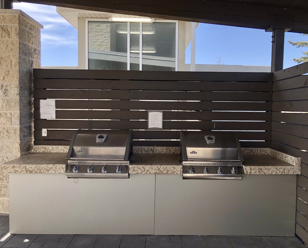 staybridge suites saskatoon university by ihg