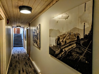 riverside inn