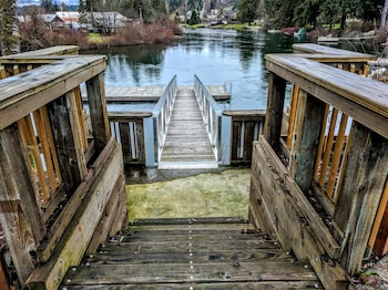 lake cowichan
