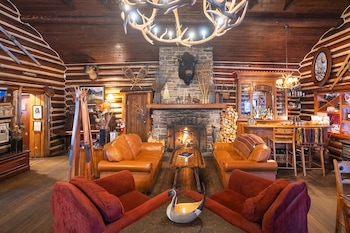 storm mountain lodge cabins and dining