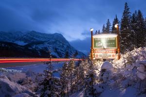 storm mountain lodge cabins and dining