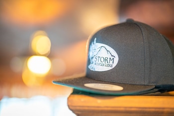 storm mountain lodge cabins and dining