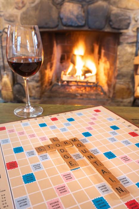 storm mountain lodge cabins and dining