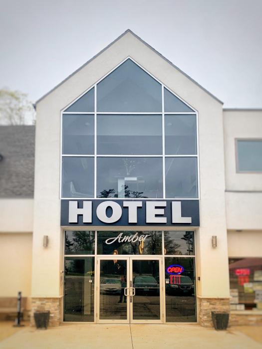 amber hotel