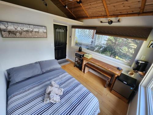 madeira park oceanview suites