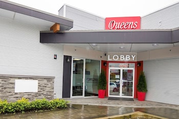 Queens Hotel,New Westminster>>Burnaby,2 star