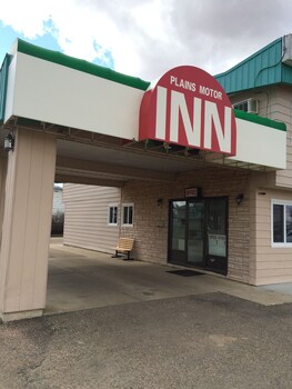 plains motor inn