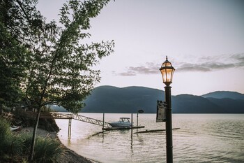 harrison hot springs