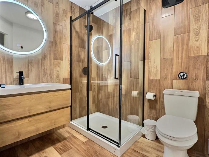 hotel le petit lac sainte adele