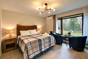 hotel le petit lac sainte adele