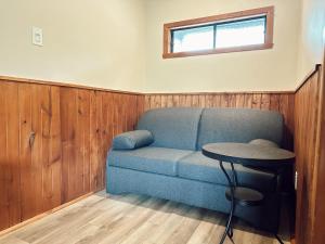 hotel le petit lac sainte adele