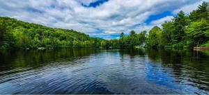 hotel le petit lac sainte adele