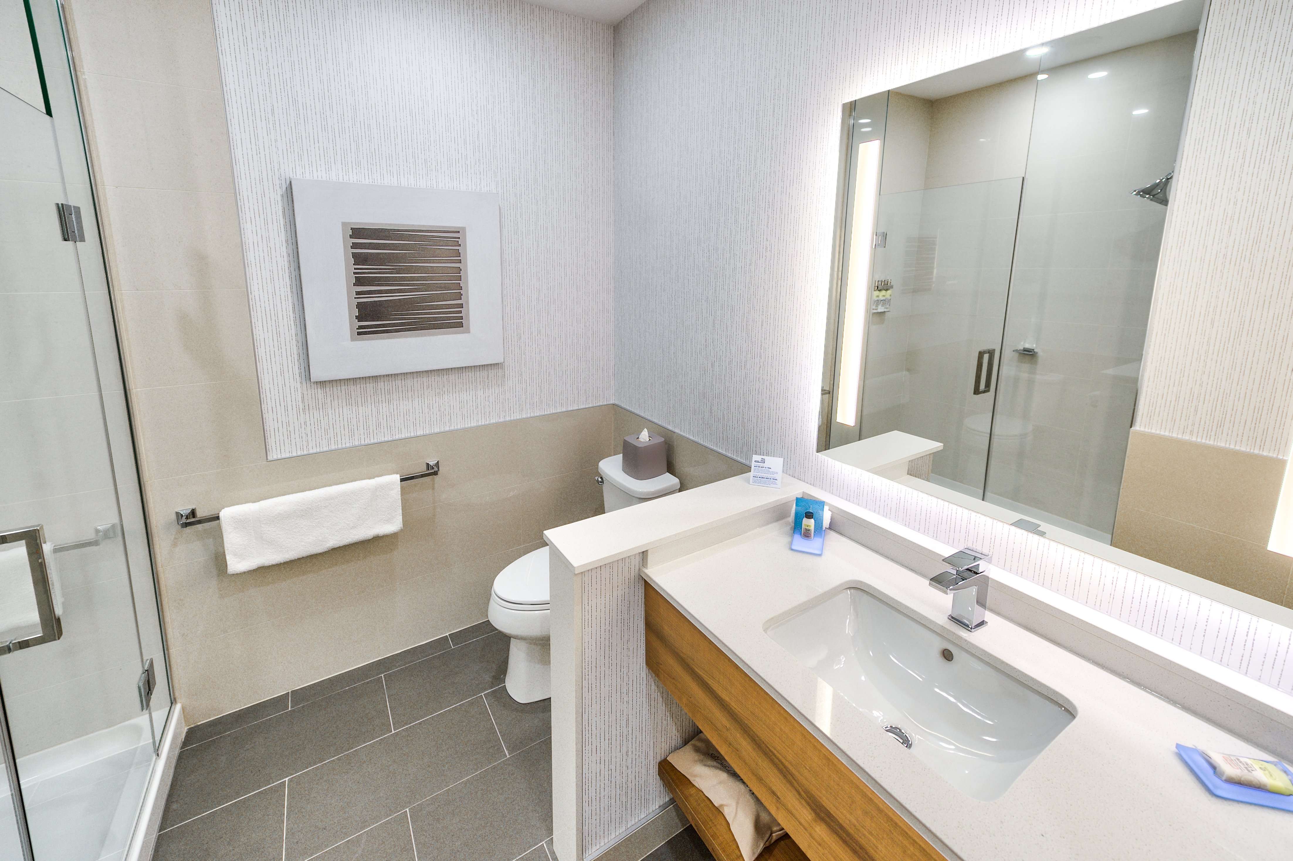 holiday inn express and suites trois rivieres ouest by ihg