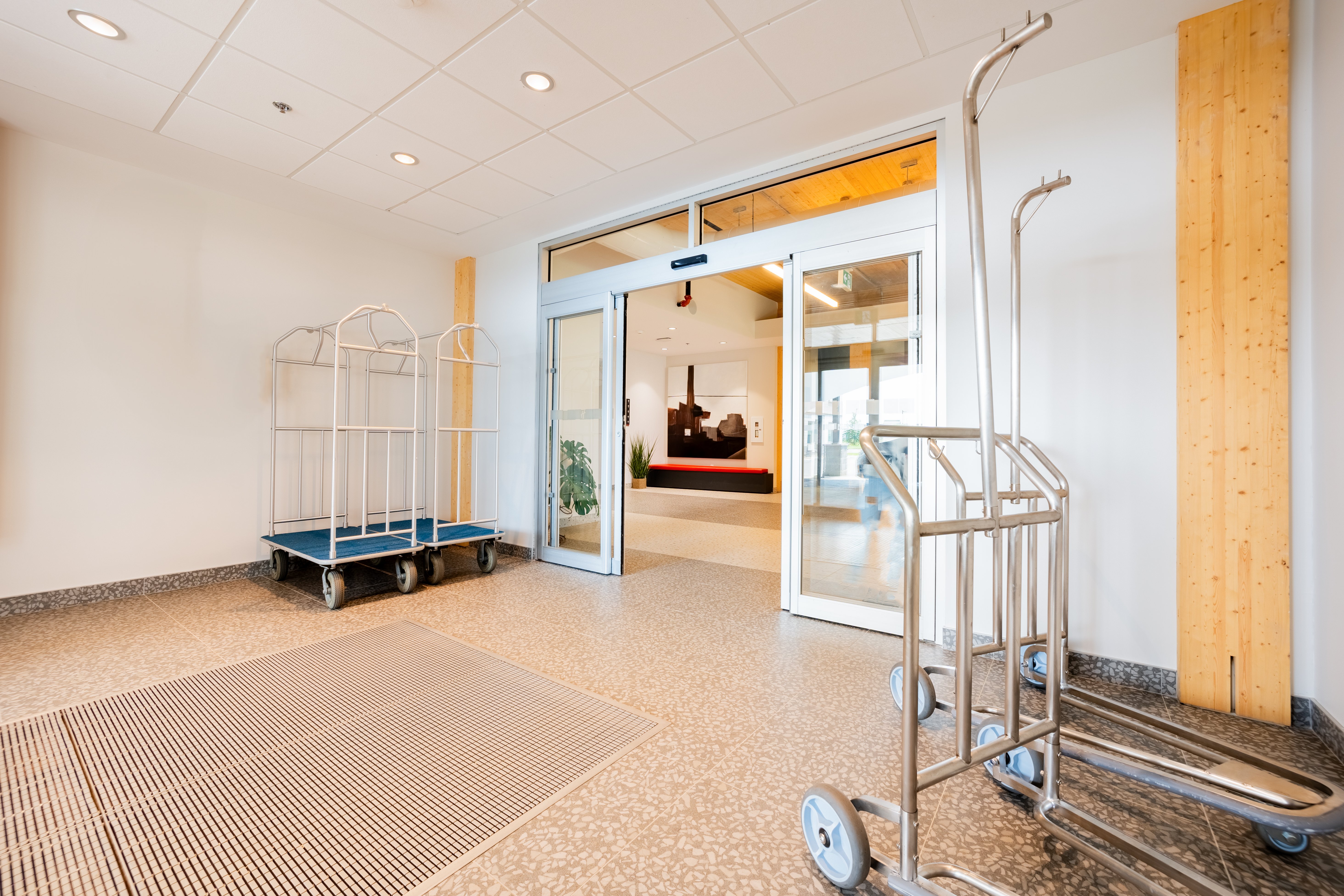 holiday inn express and suites trois rivieres ouest by ihg