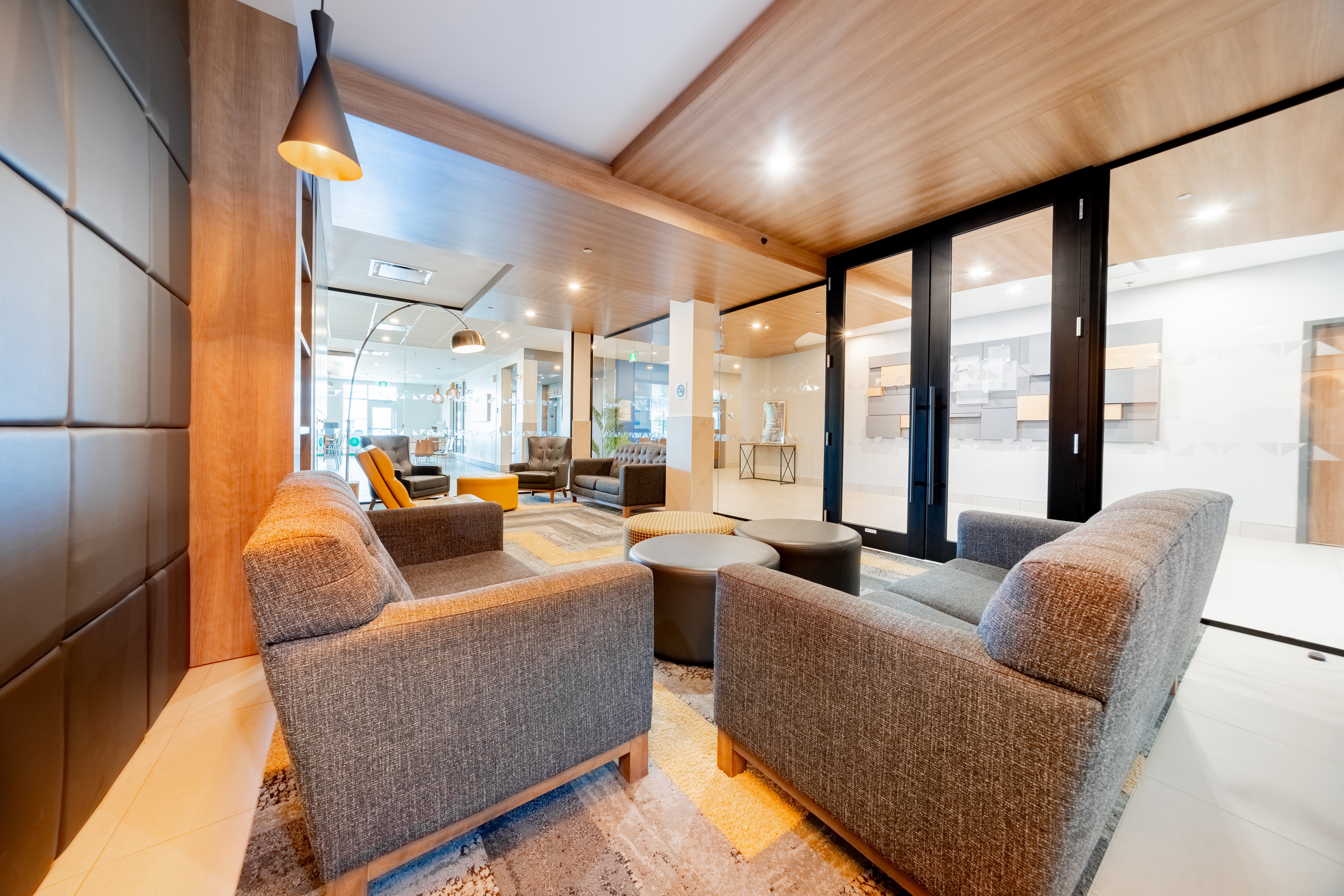 holiday inn express and suites trois rivieres ouest by ihg