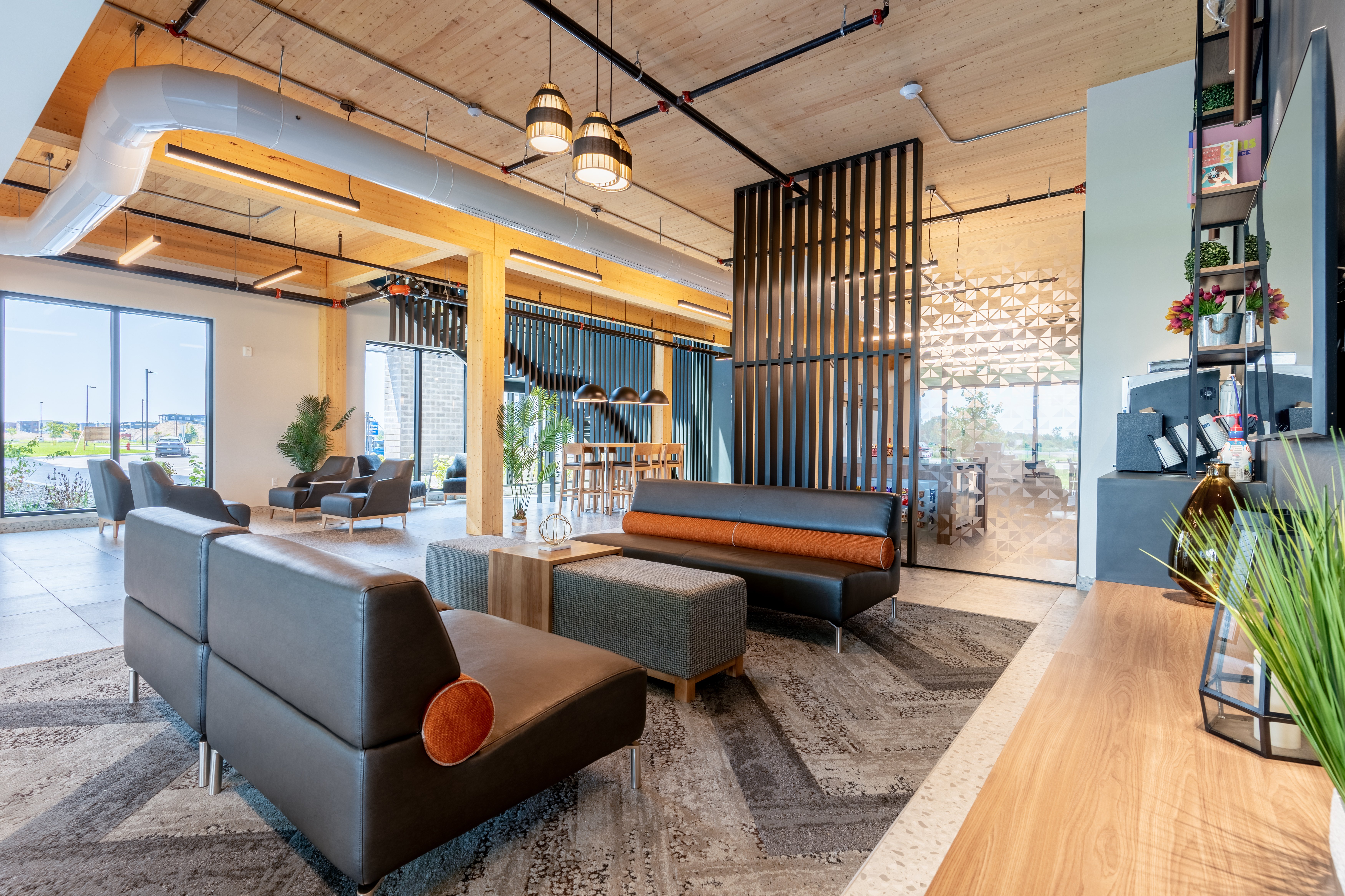 holiday inn express and suites trois rivieres ouest by ihg