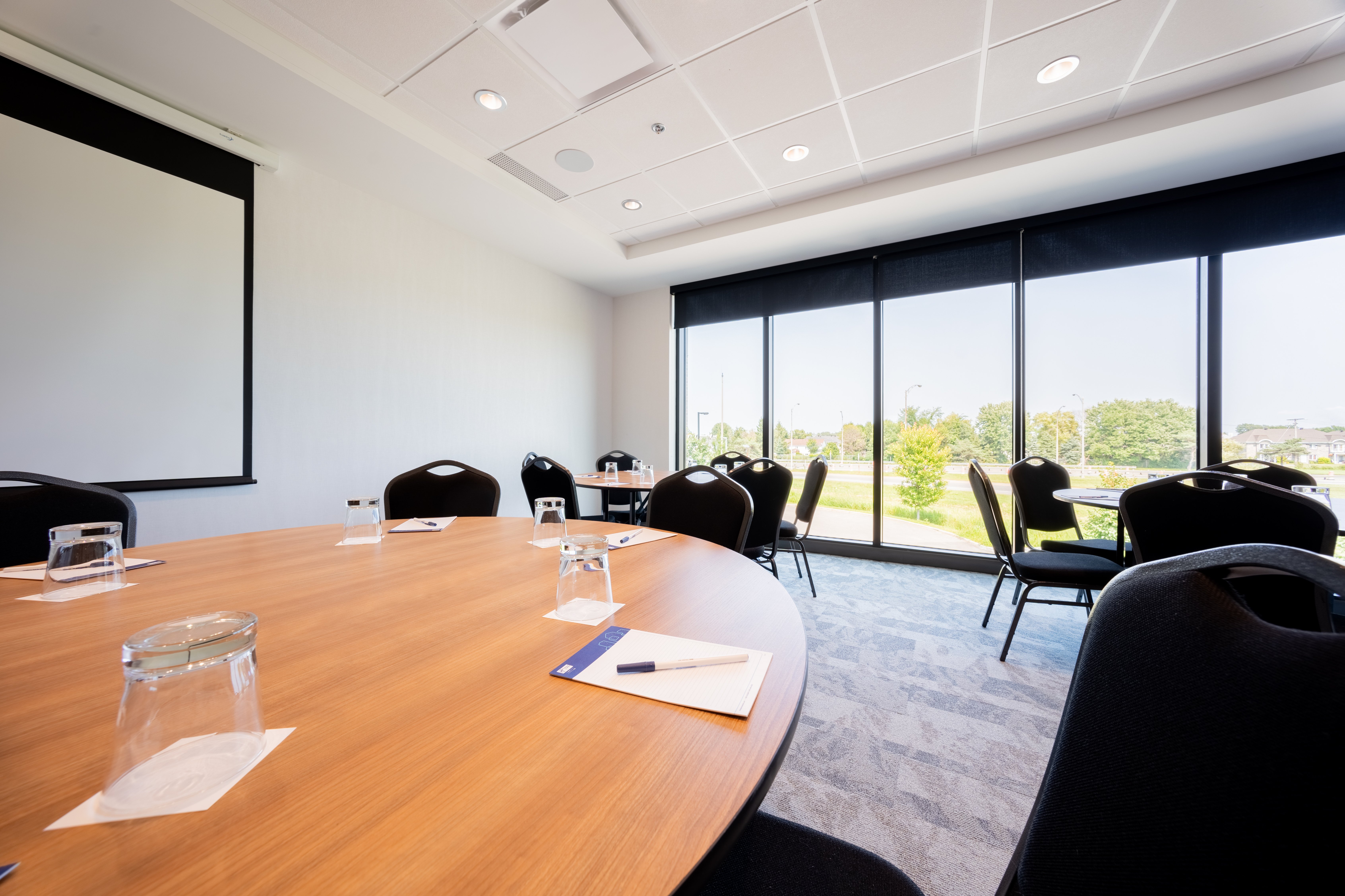 holiday inn express and suites trois rivieres ouest by ihg