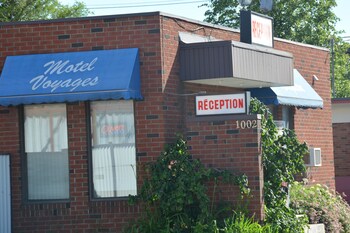 Motel Chez Nous,Montreal>>Laval,2 star