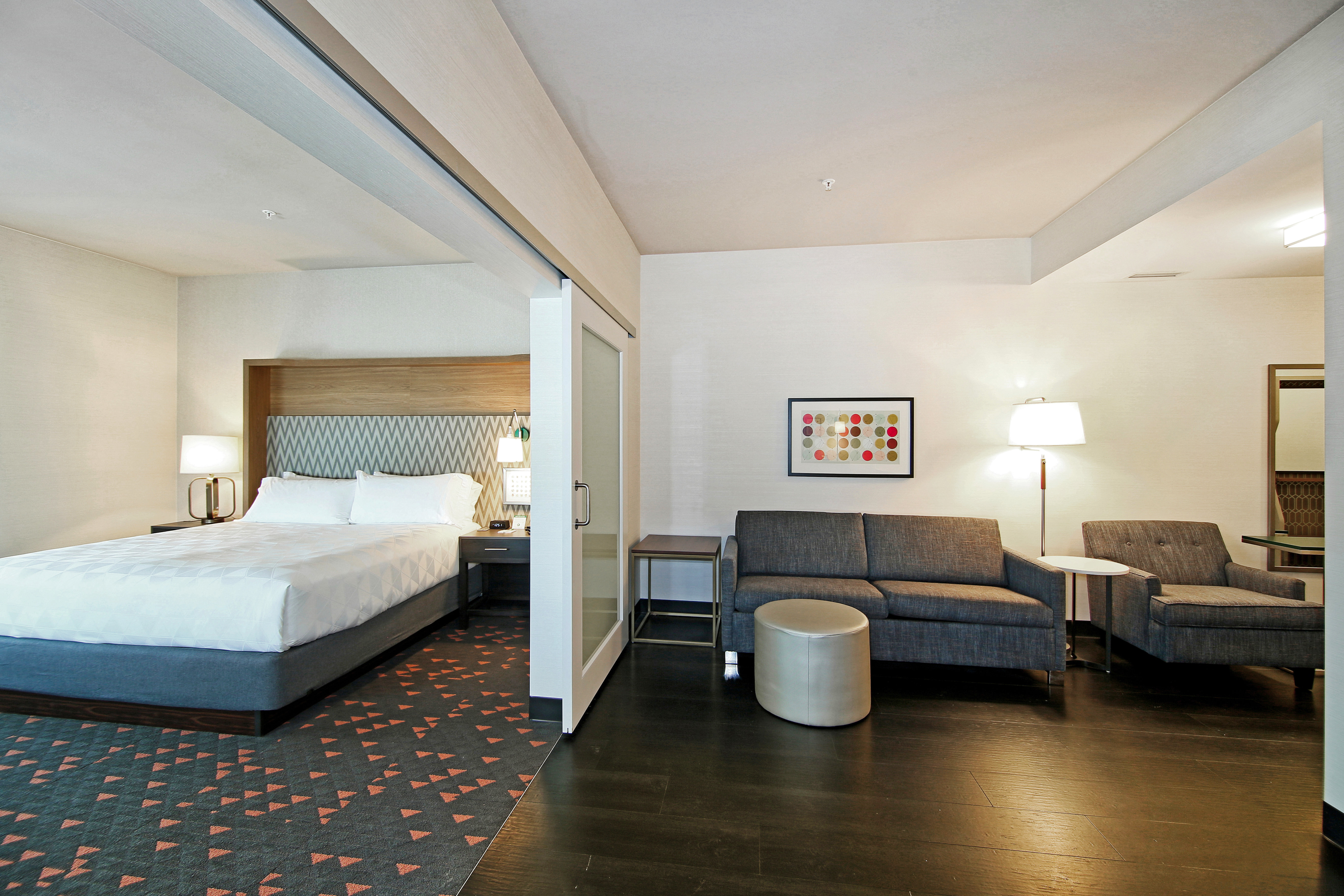 holiday inn hotel and suites calgary airport north by ihg