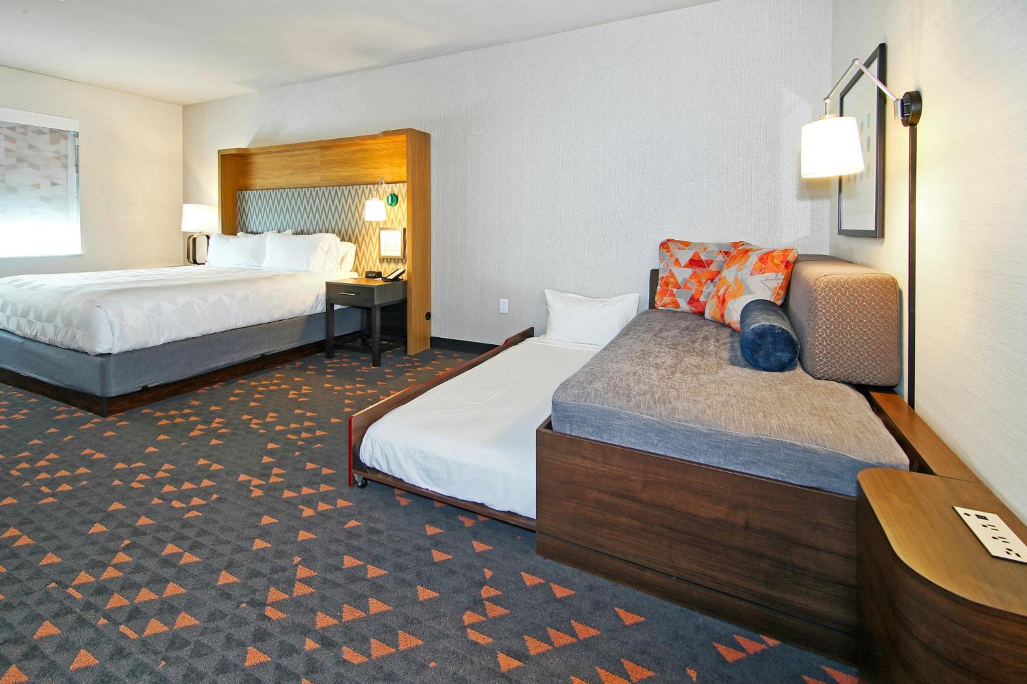 holiday inn hotel and suites calgary airport north by ihg
