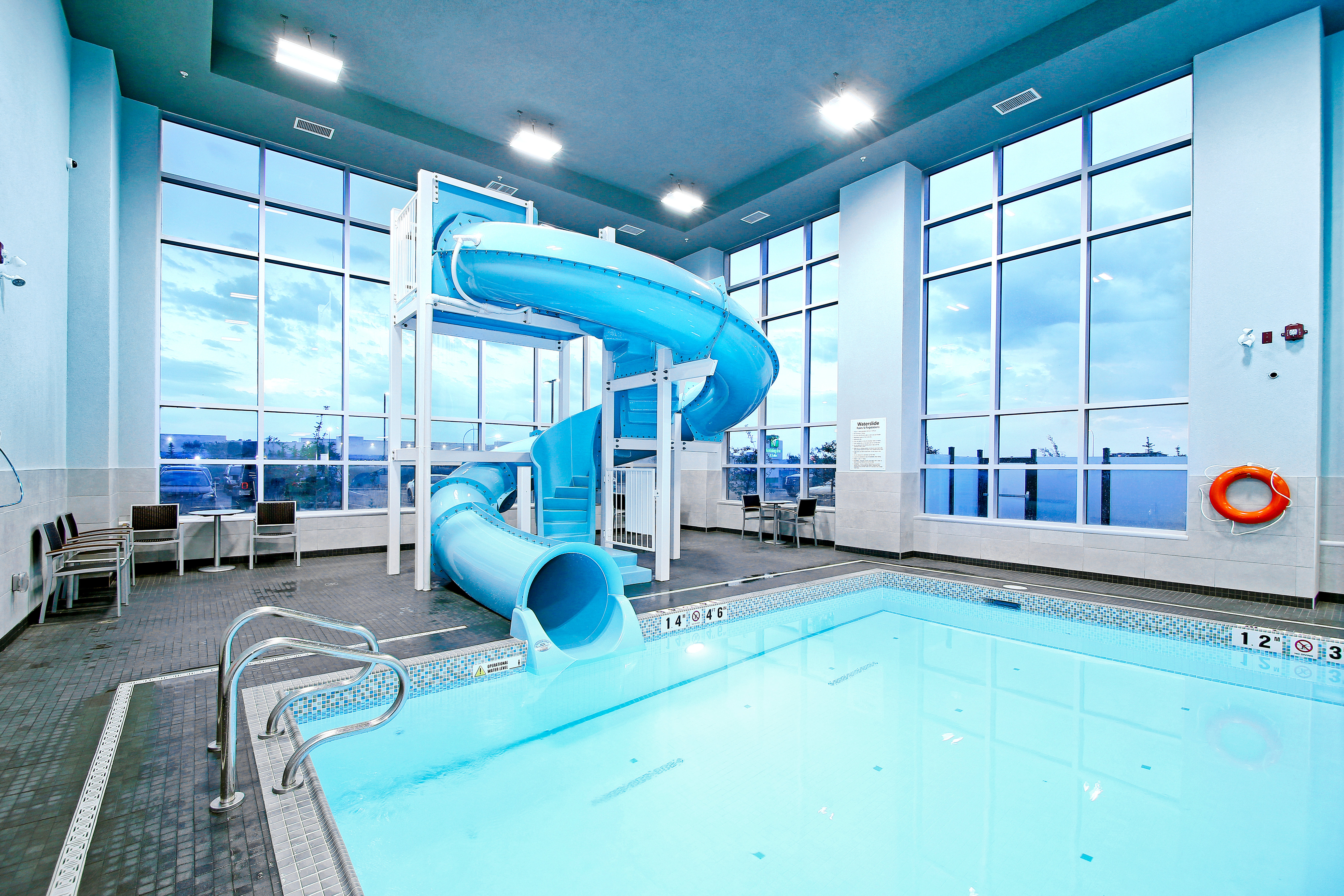 holiday inn hotel and suites calgary airport north by ihg