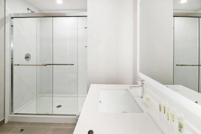 holiday inn hotel and suites calgary airport north by ihg