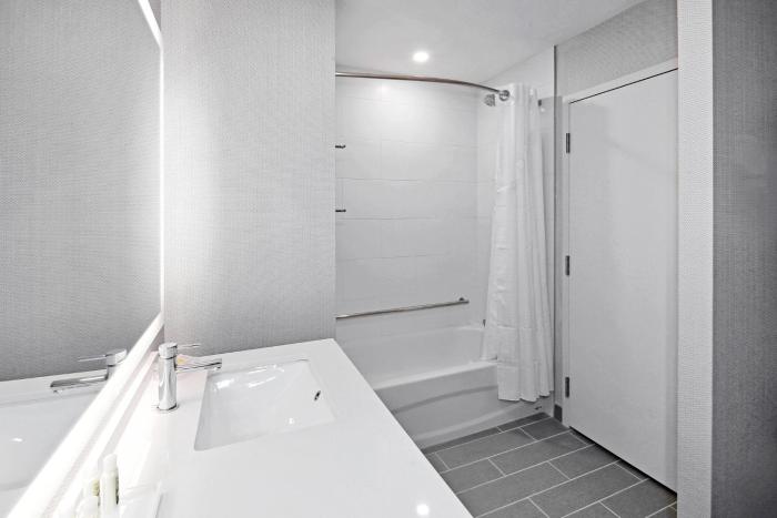 holiday inn hotel and suites calgary airport north by ihg