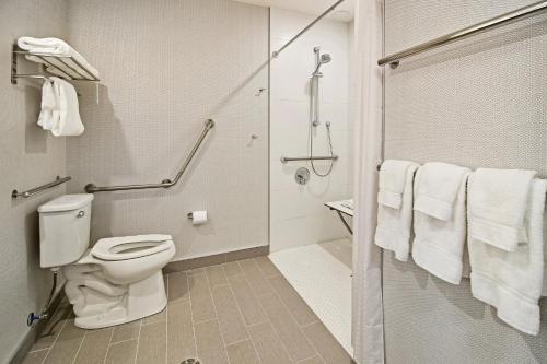 holiday inn hotel and suites calgary airport north by ihg