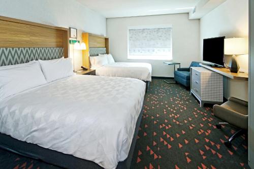 holiday inn hotel and suites calgary airport north by ihg
