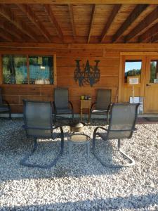wolfwood guest ranch