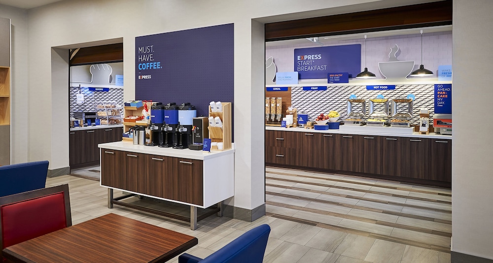 holiday inn express niagara on the lake by ihg
