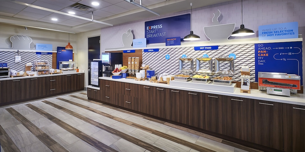 holiday inn express niagara on the lake by ihg