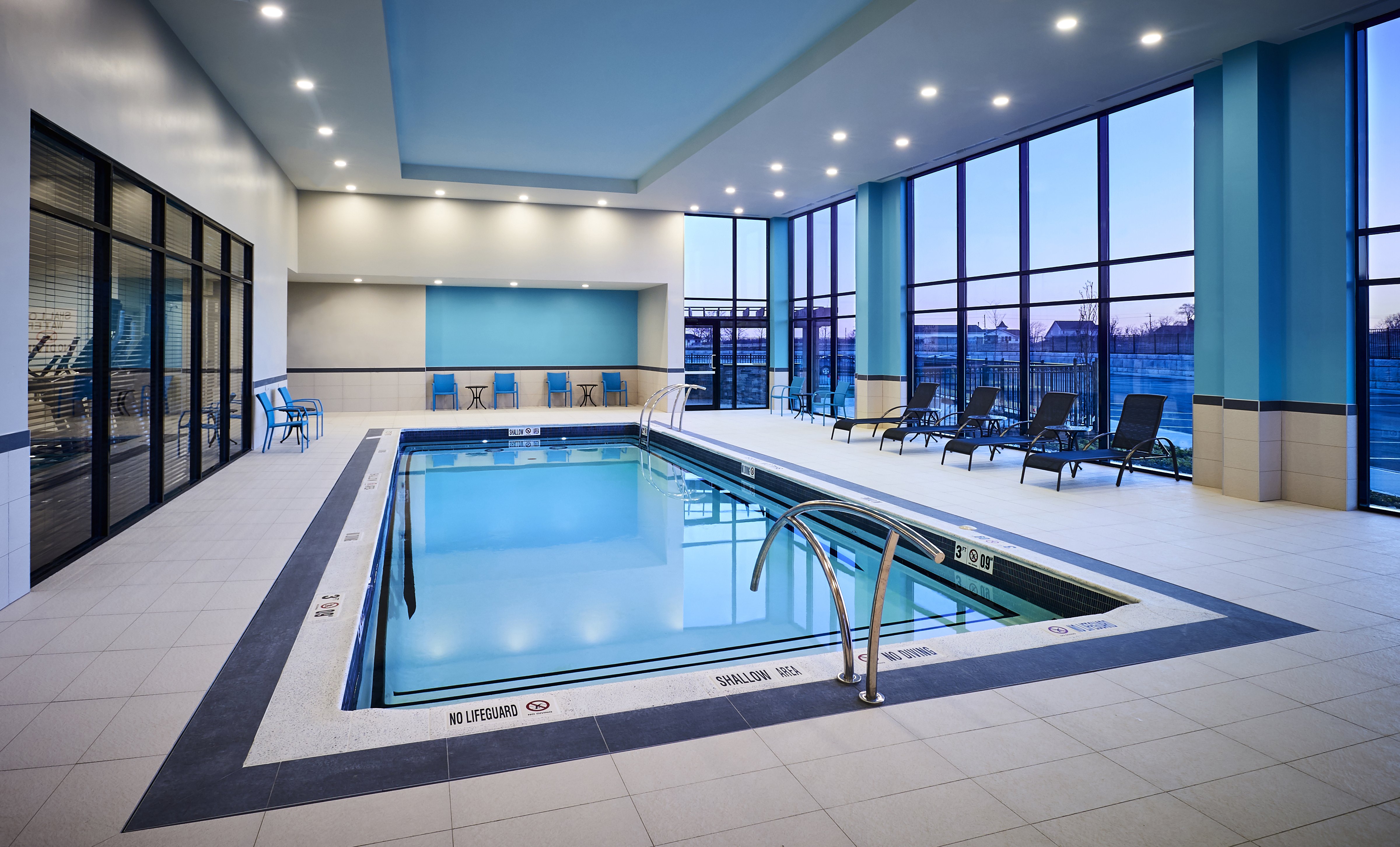 holiday inn express niagara on the lake by ihg