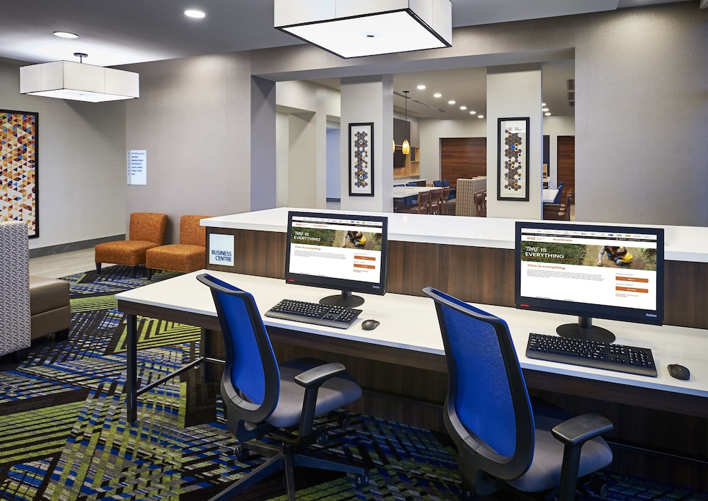 holiday inn express niagara on the lake by ihg