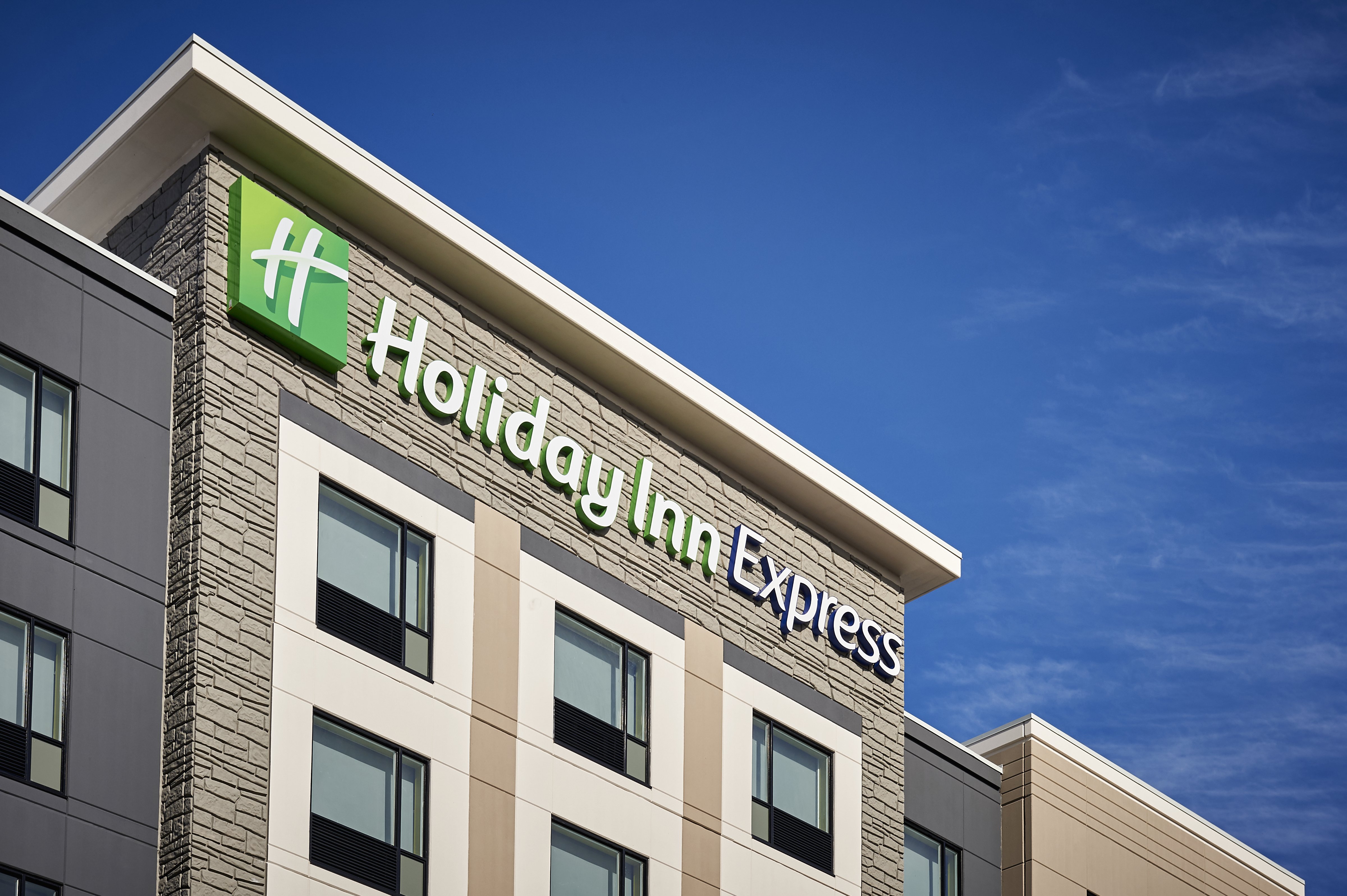 holiday inn express niagara on the lake by ihg