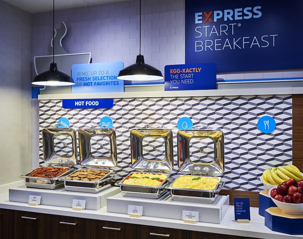holiday inn express niagara on the lake by ihg