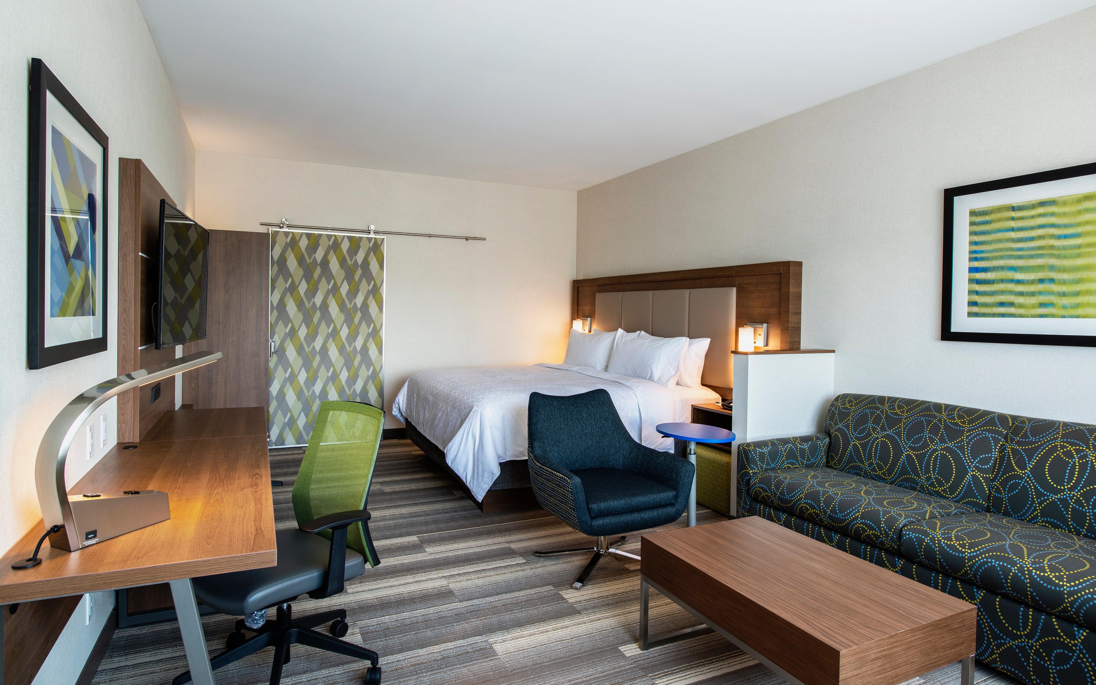 holiday inn express and suites kelowna east by ihg
