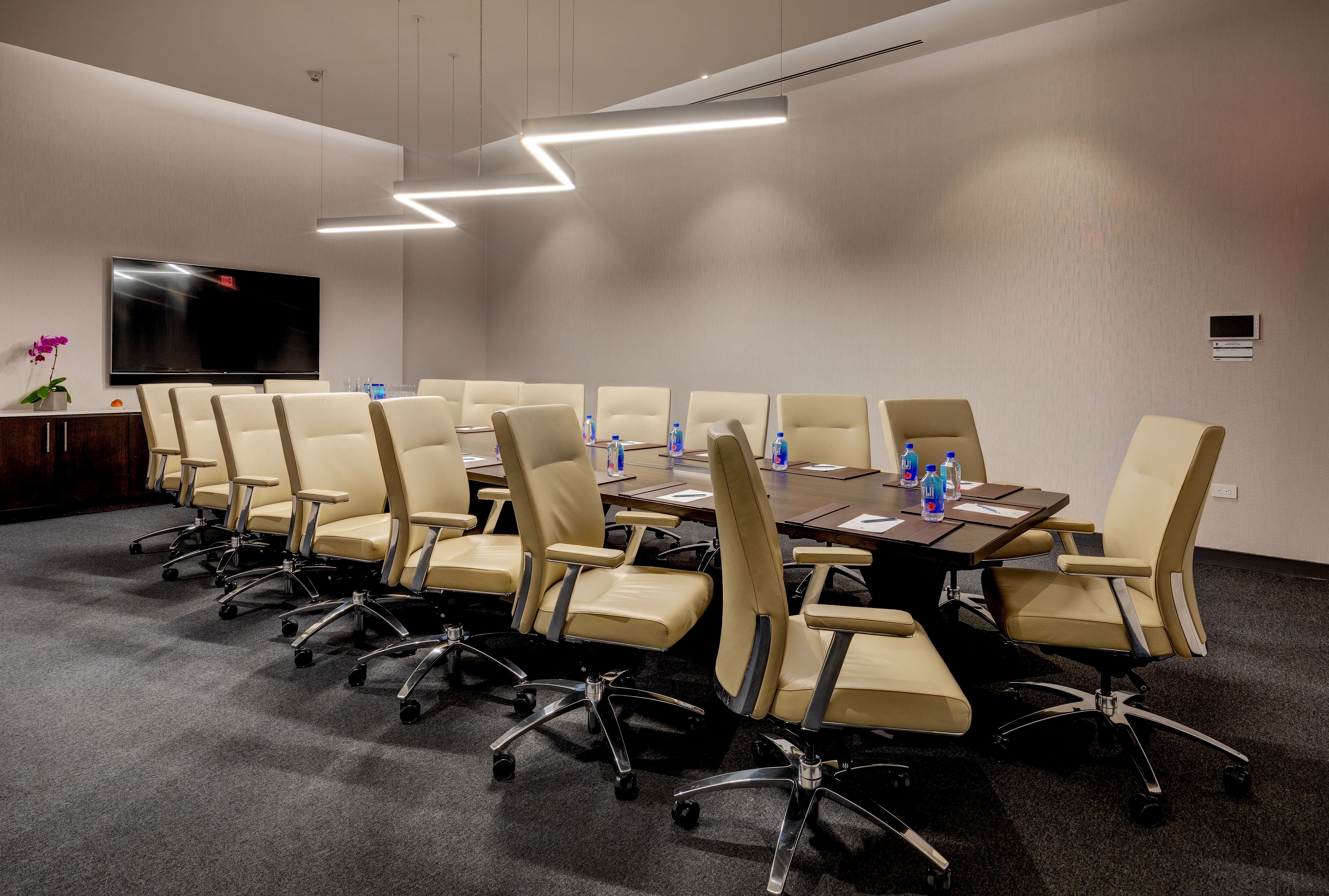 hotel x toronto a destination by hyatt hotel