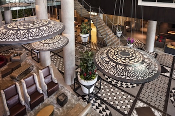 hotel x toronto a destination by hyatt hotel